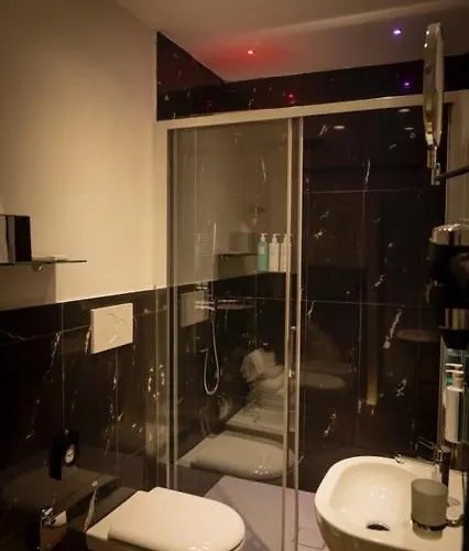 The Place Apartment Rom